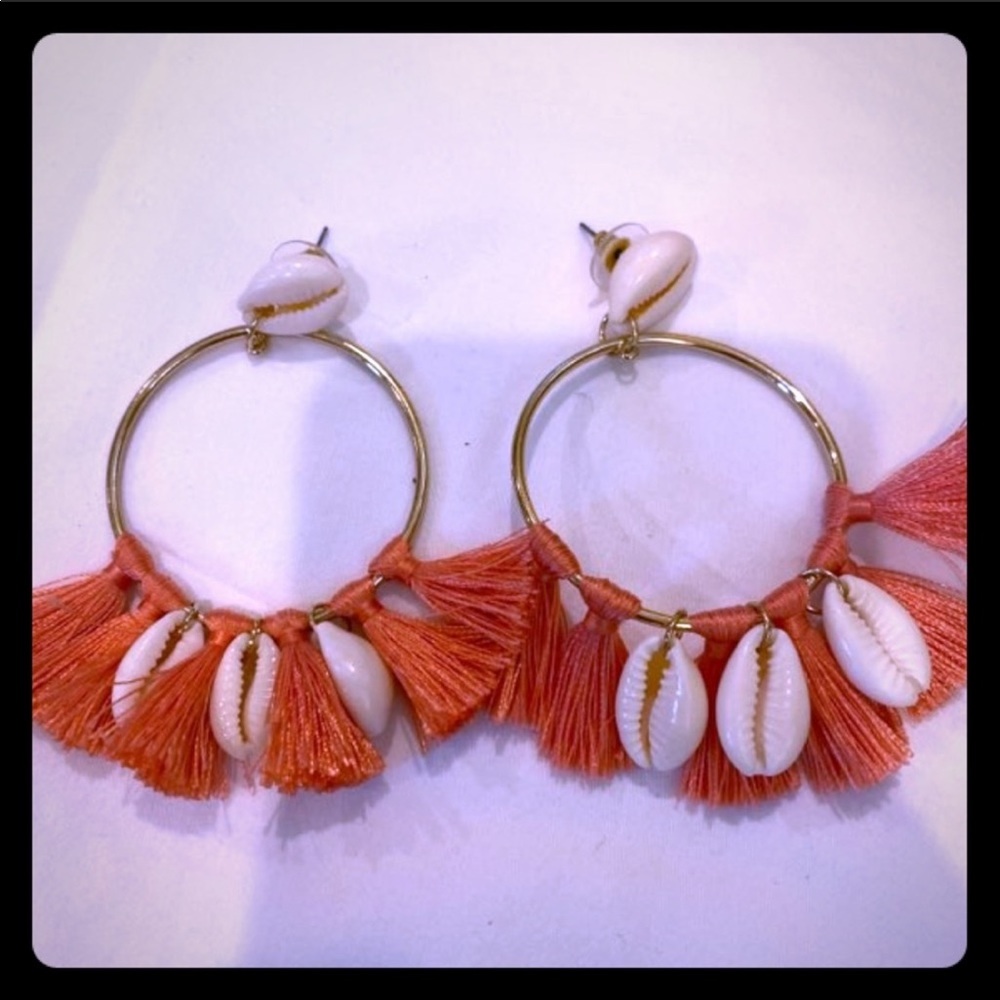 Drop earrings shell beach hoop tassel